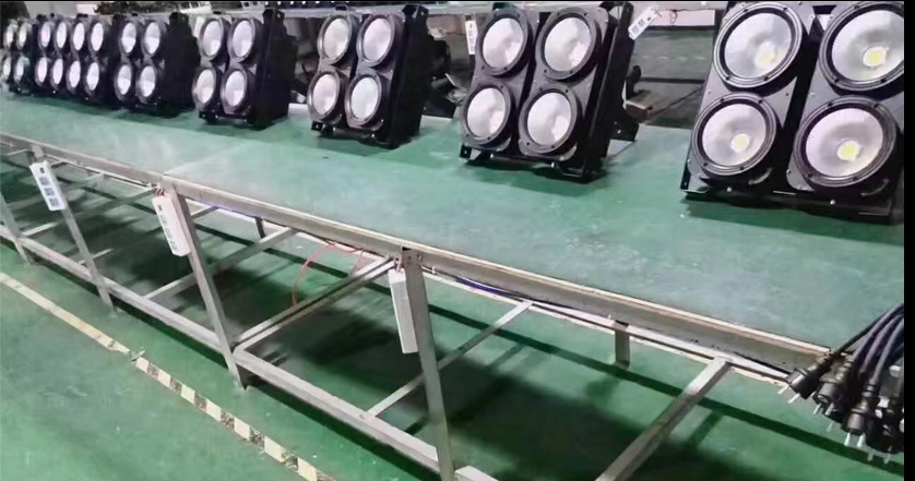舞臺燈光 LED 四眼觀眾燈COB面光燈適用于哪些場所？效果圖